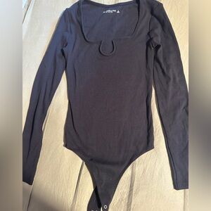Abercrombie Black Long Sleeve Bodysuit with snap button